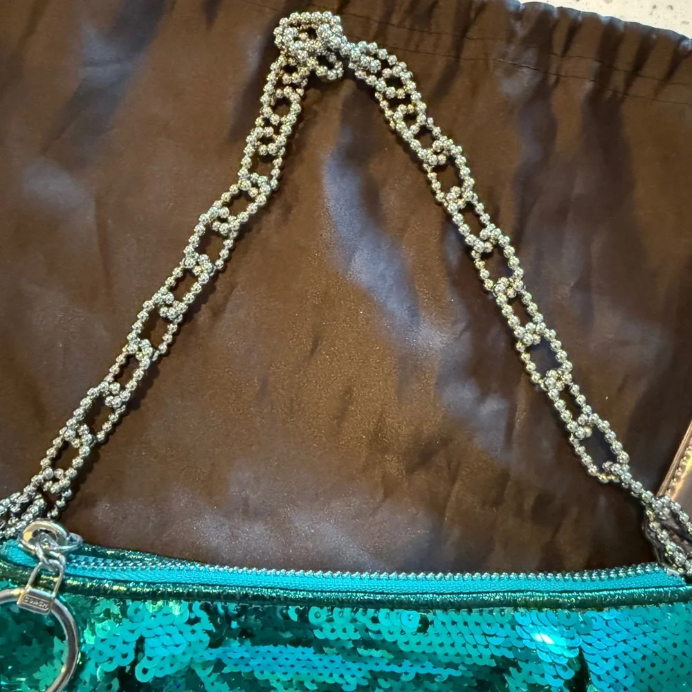 💙💚🩵 VINTAGE COACH RARE SEQUIN POPPY BAG 🩵💚💙 - Picture 7 of 10